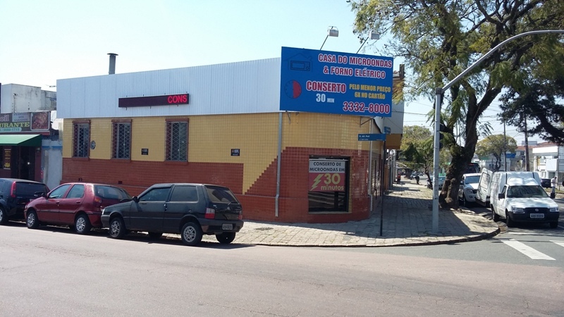 Vista da esquina Casa do Micro-ondas